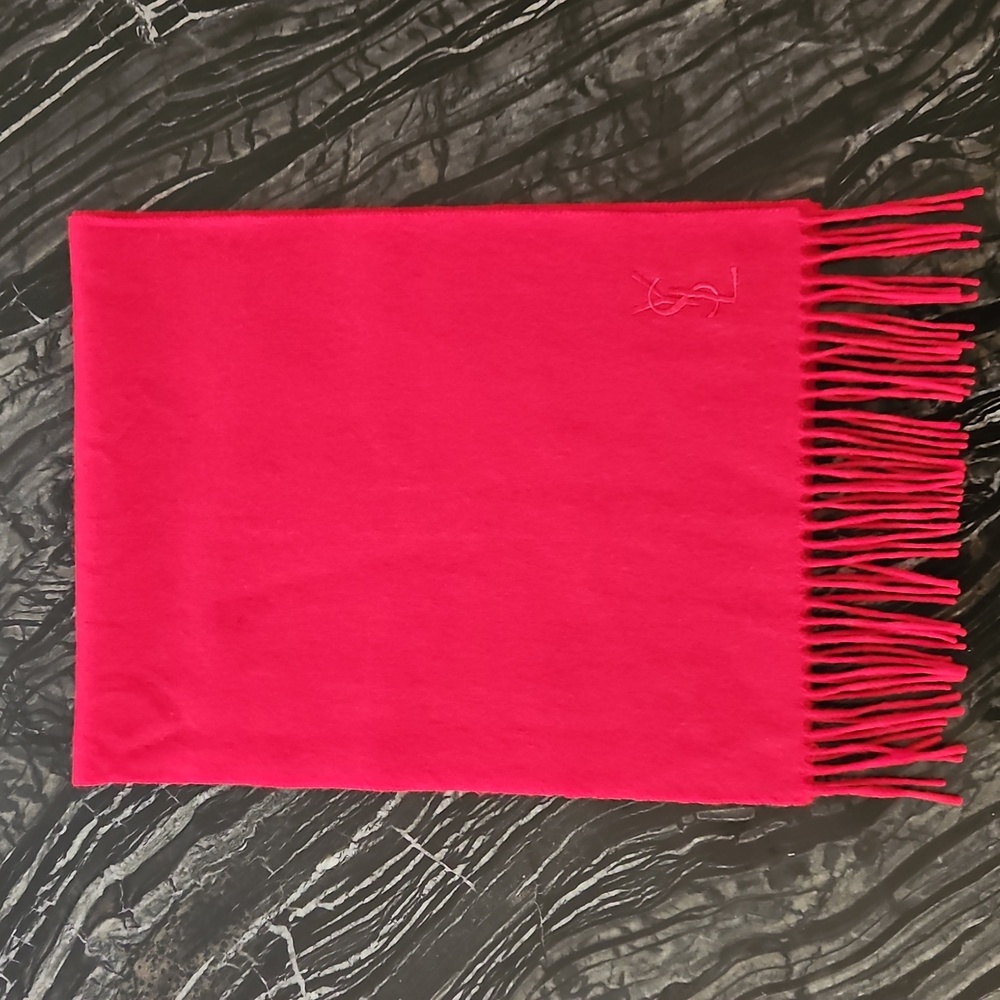 YVES SAINT LAURENT: NEW Vibrant lipstick red luxe cashmere wool logo scarf
